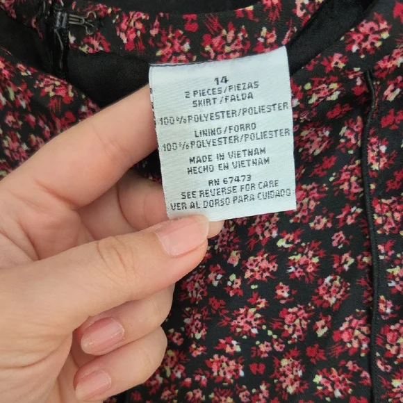 90s Vintage Danny & Nicole Burgundy Pink Floral Short Sleeve Top and Skirt Set - Picture 5 of 5